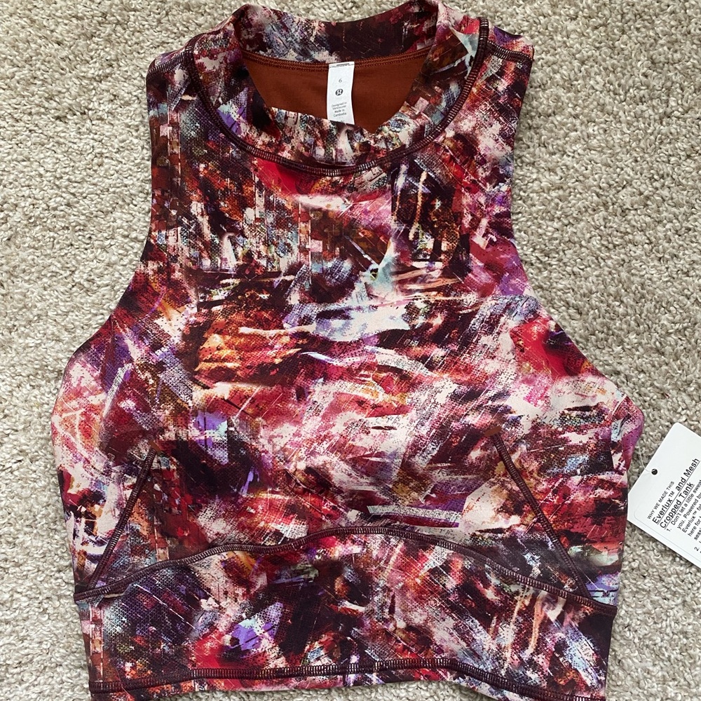 Lululemon Everlux and Mesh Crop Tank Size 6